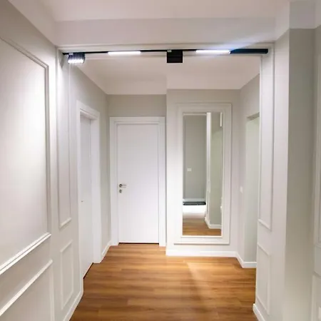 Luxury At Condor Center Tirana