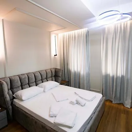 דירה Luxury At Condor Center