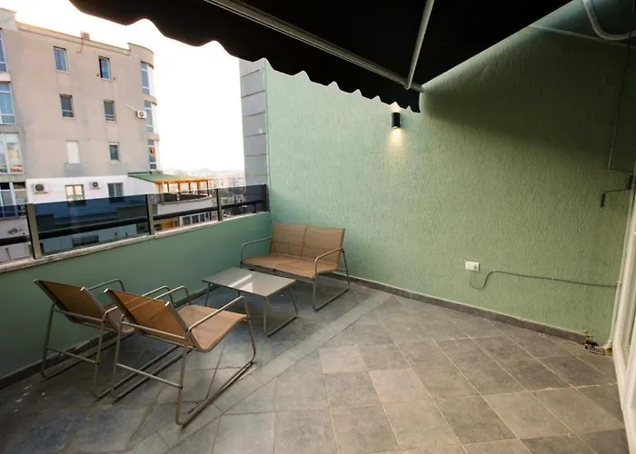 アパート Luxury At Condor Center