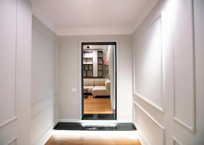 Luxury At Condor Center アパート *